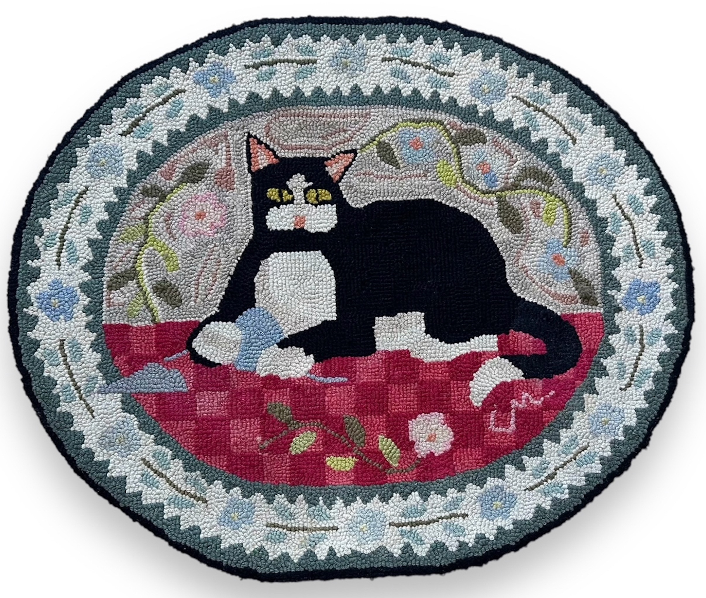 American Vintage Pictorial Hooked Wool Rug With: CAT